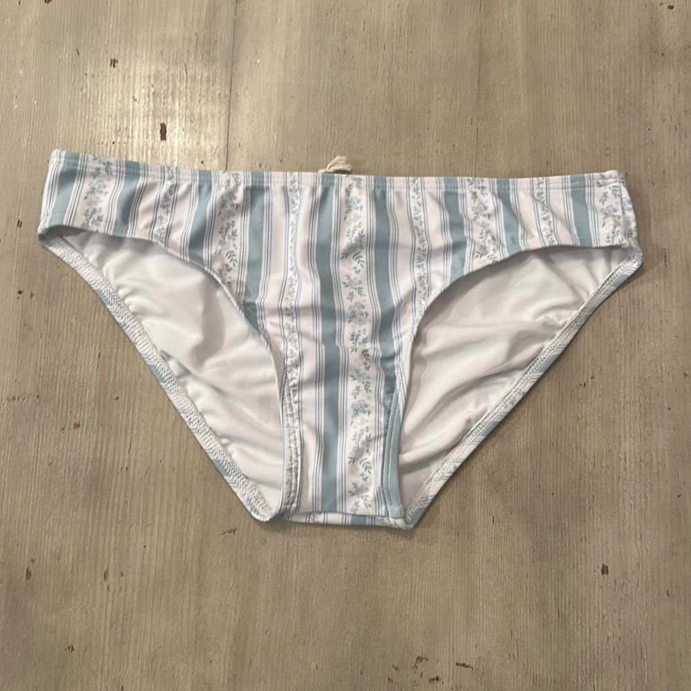 Minnow Linear Floral Bikini Bottom